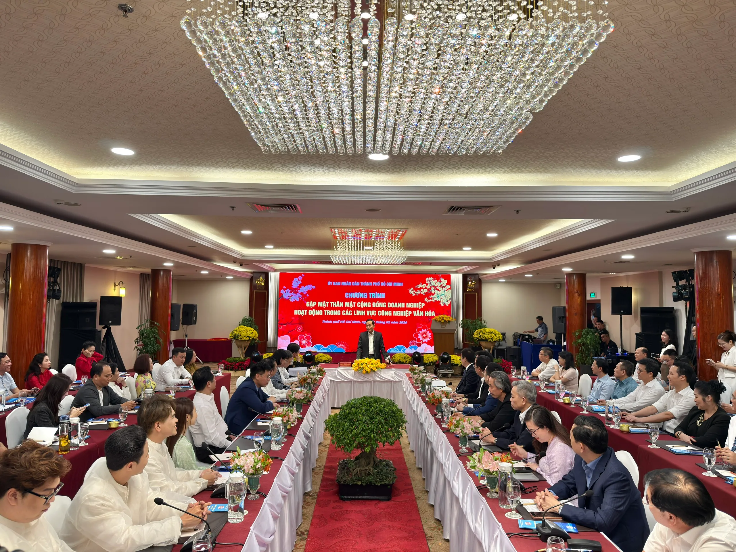 Quang cảnh buổi làm việc. Ảnh Văn Phúc