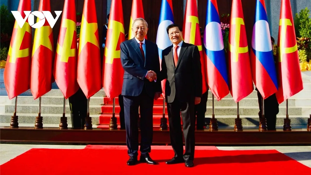 tong_bi_thu_to_lam_bat_dau_chuyen_tham_lao_4