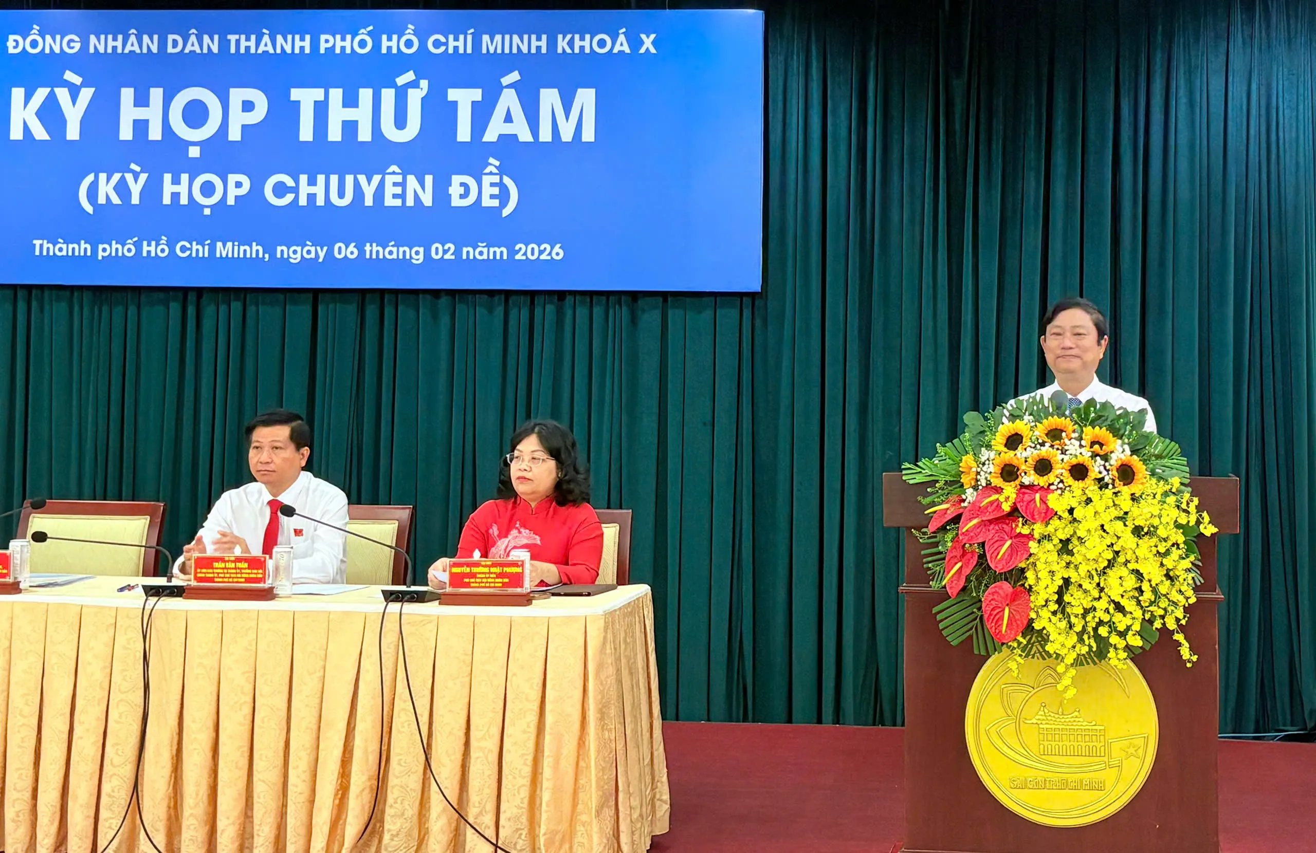 Ủy viên Trung ương Đảng, Phó Bí thư Thành ủy, Chủ tịch HĐND TP Võ Văn Minh phát biểu khai mạc