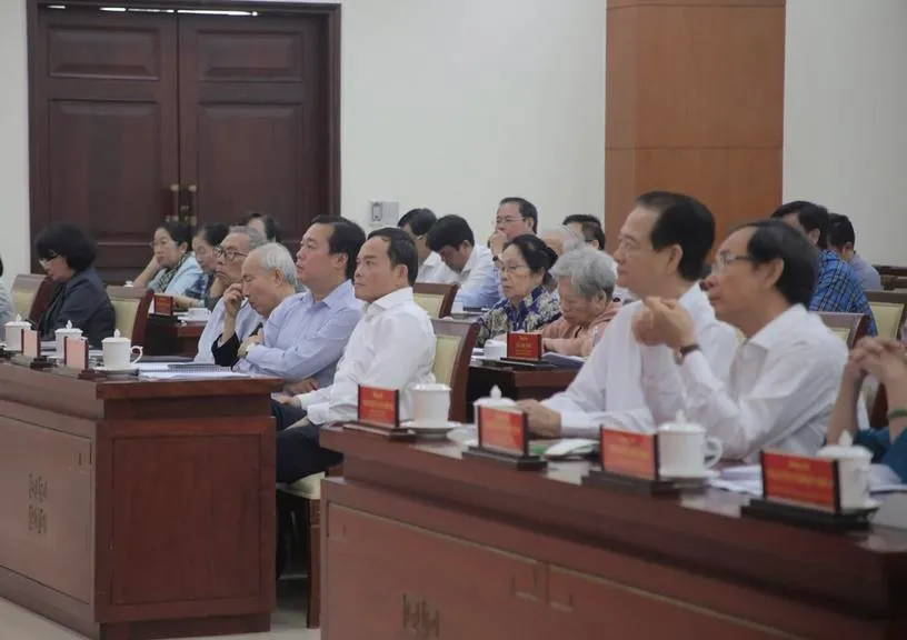 nguyen-lanh-dao-trung-uong-du-hoi-nghi-quan-triet-cung-lanh-dao-duong-nhiem-tphcm_20260207124850