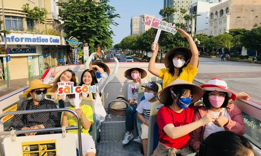 “Không gian phát triển du lịch TPHCM - Động lực từ liên kết chuỗi dịch vụ và trải nghiệm khách hàng”