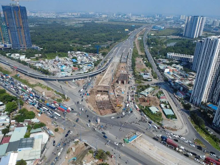 Hạ tầng bức phá, kết nối tương lai