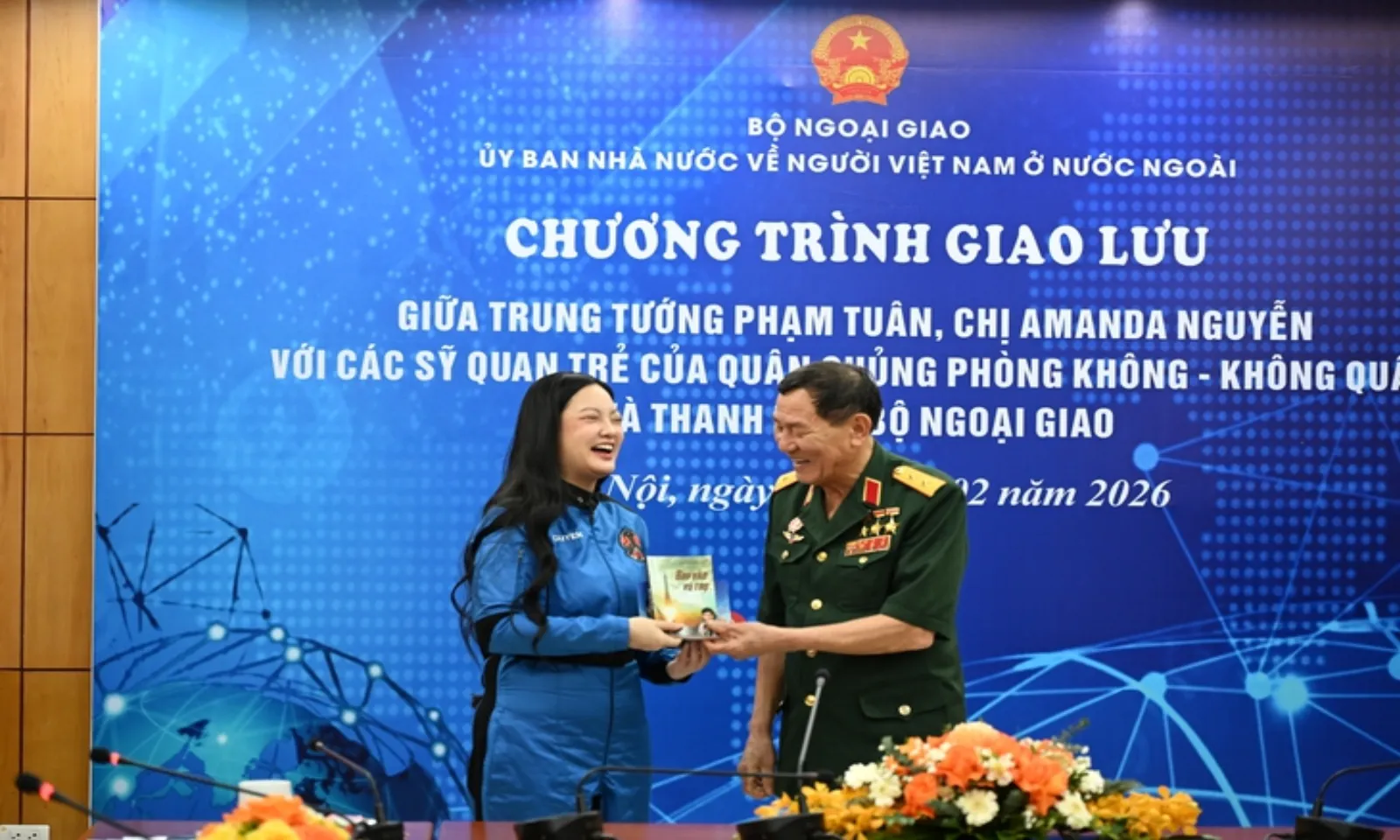 Trung tướng Phạm Tuân tự hào khi người Việt chinh phục vũ trụ - Hình 1