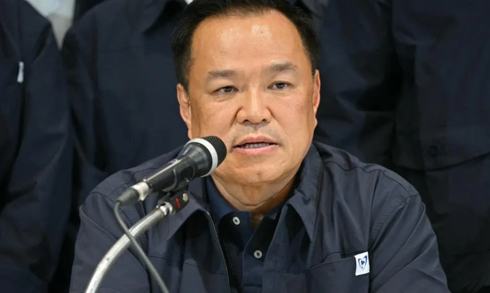 Thủ tướng Anutin khẳng định xây tường biên giới, tiếp tục đóng cửa khẩu Campuchia