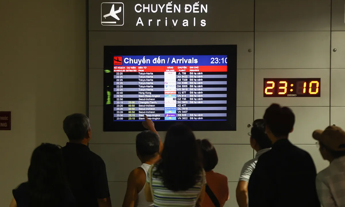 Đề xuất chuyến bay chậm 3 giờ, hãng phải hoàn vé cho khách