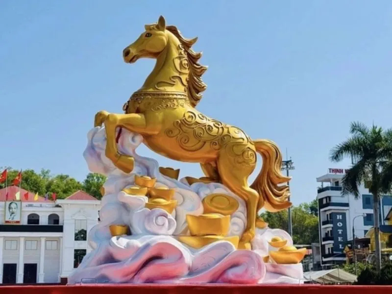 voh-linh-vat-ngua-tet-19