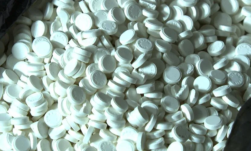 Đường dây làm giả “thuốc đông y cổ truyền“ từ bột ngô, thuốc tây