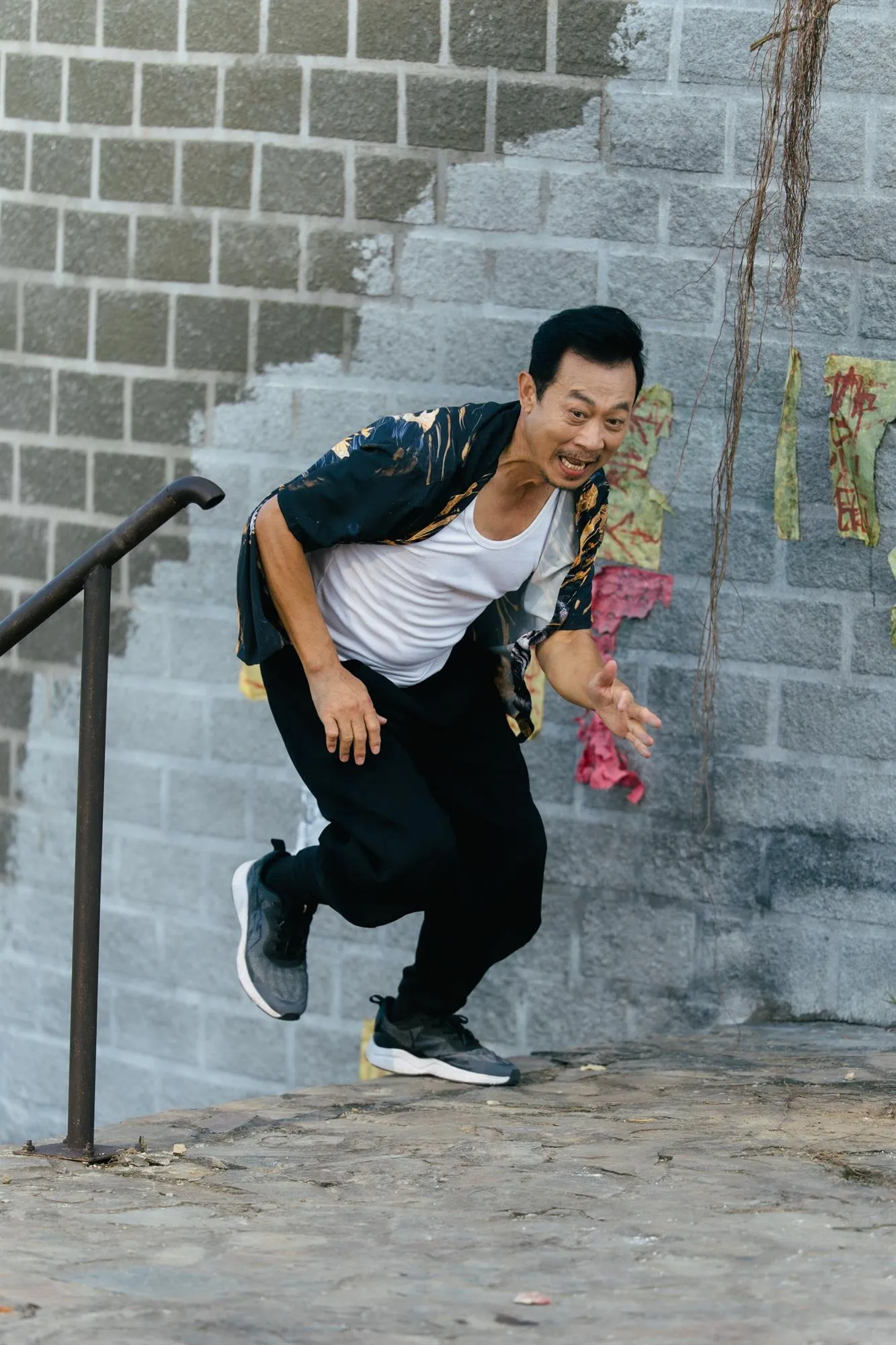 VÂN SƠN CÓ NHIỀU CẢNH ĐÒI HỎI THỂ LỰC