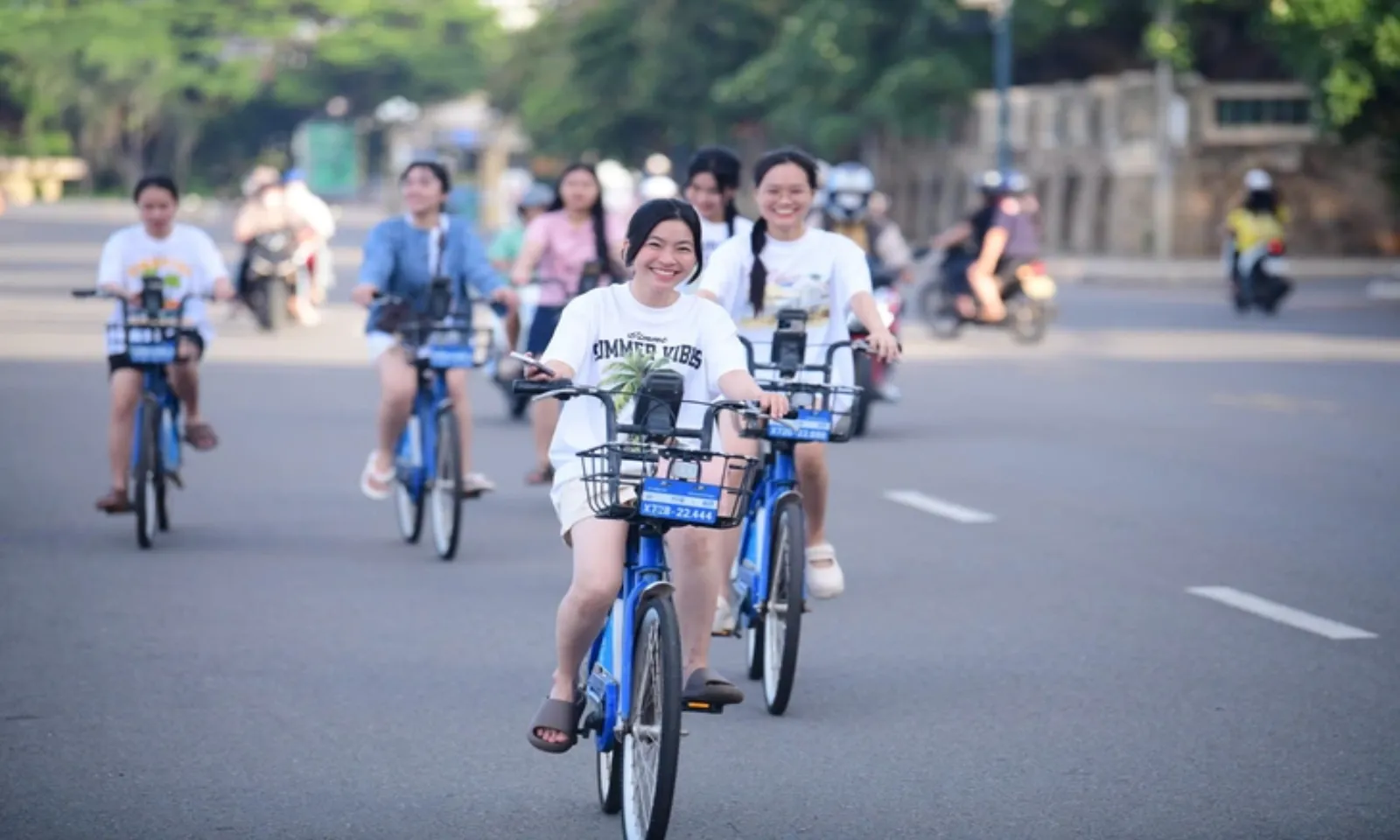 Bắc Bộ hửng nắng, sáng sớm rét; Nam Bộ nắng gay gắt ngày 142 – Hình 1