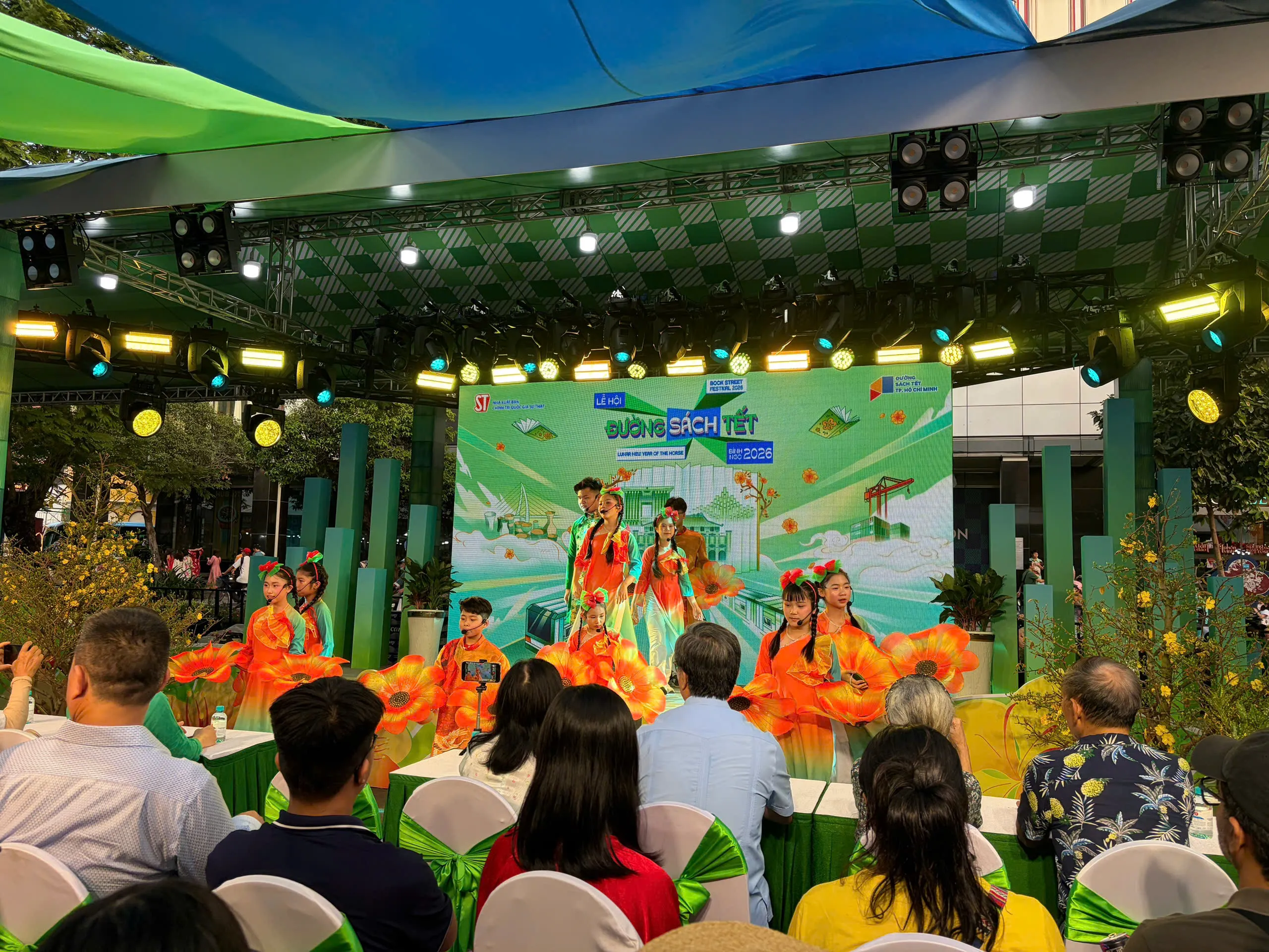 Chương trình giao lưu thơ