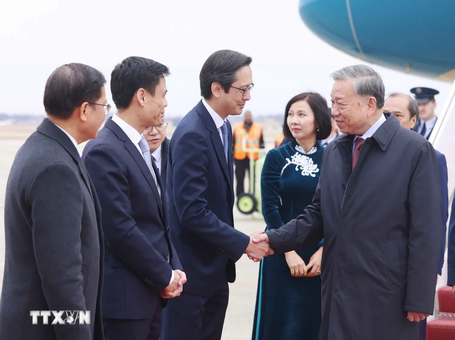 tong-bi-thu-den-washington-dc-bat-dau-tham-du-cuoc-hop-khai-mac-hoi-dong-hoa-binh-ve-gaza-2