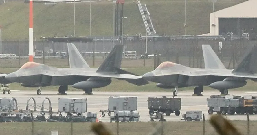 Kế hoạch tấn công Iran bị cản trở, ông Donald Trump “quay xe” với thủ tướng Anh