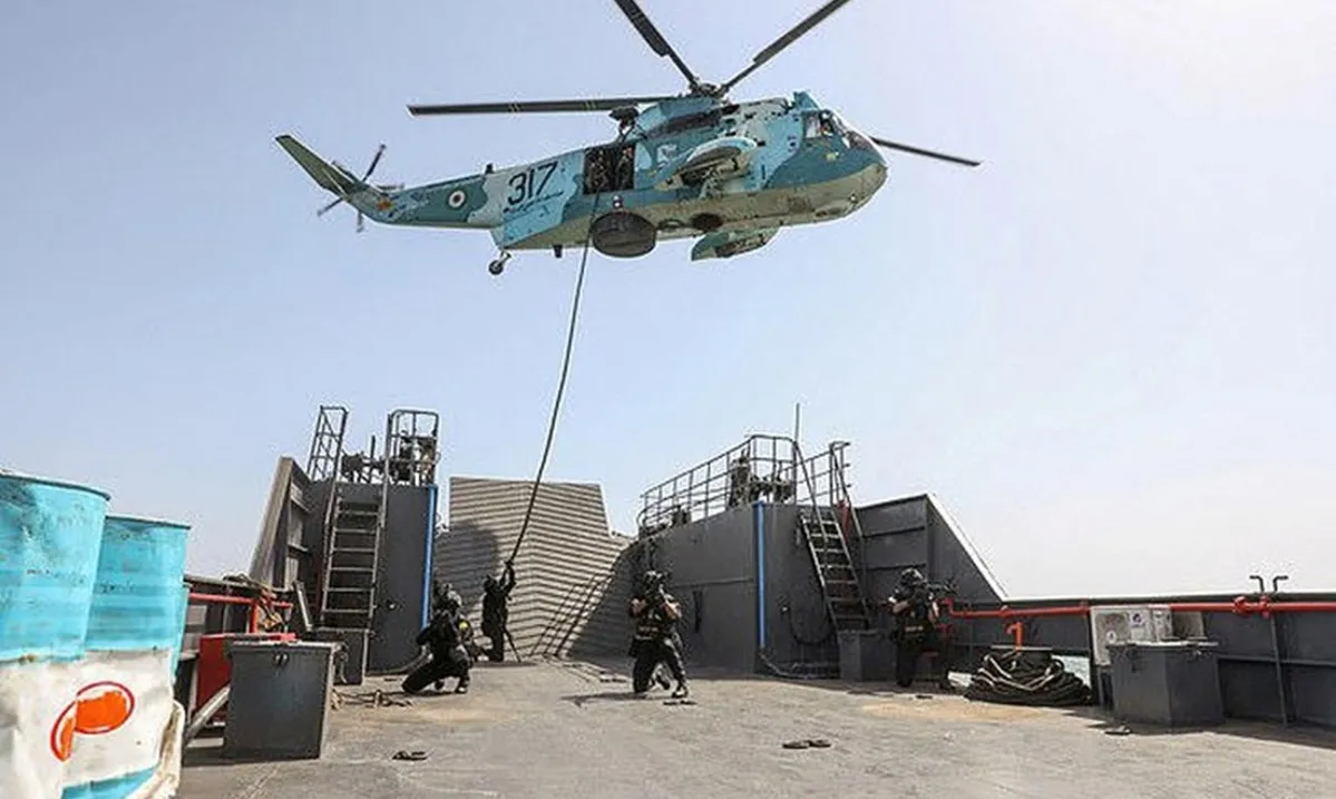 Iran tập trận hải quân với Nga