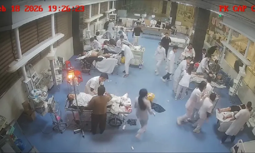 Mười nạn nhân vụ em rể ném mìn mùng 2 Tết đa chấn thương nặng