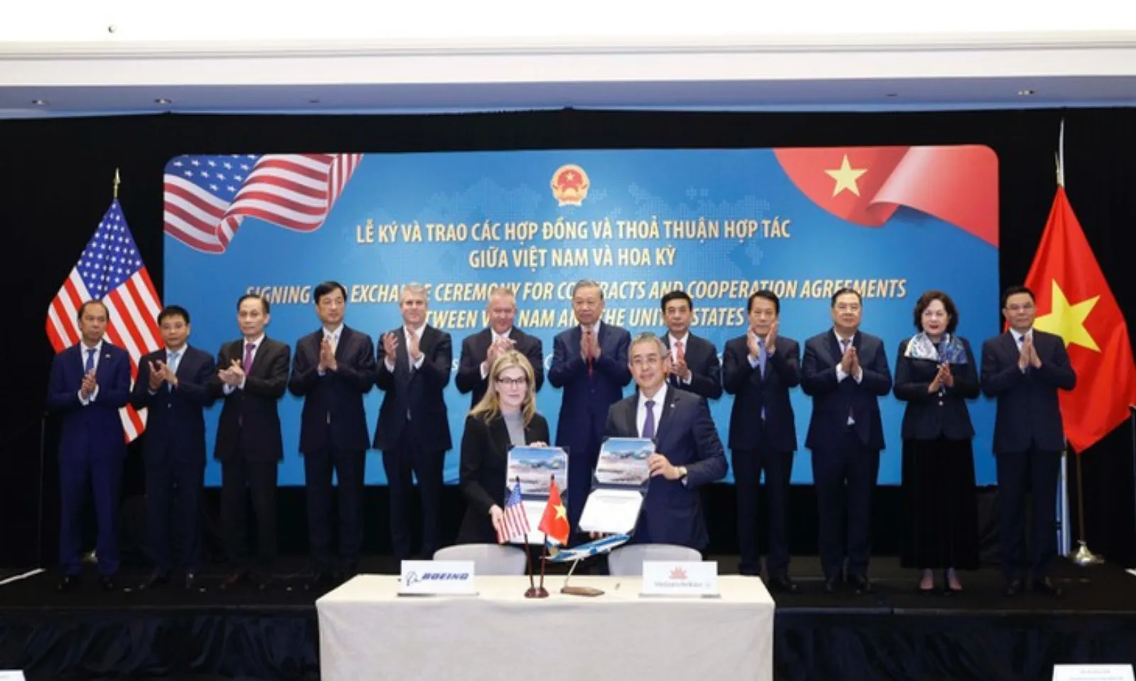 Cú hích 37,2 tỉ USD và vị thế mới của Việt Nam sau hừng đông Washington – Hình 2