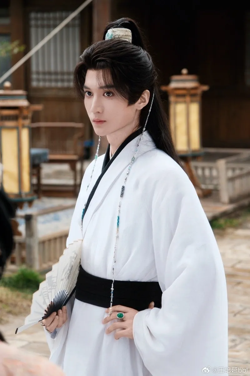 voh-top-10-soai-ca-phim-ngan-trung-quoc-co-luong-fan-dong-dao-8