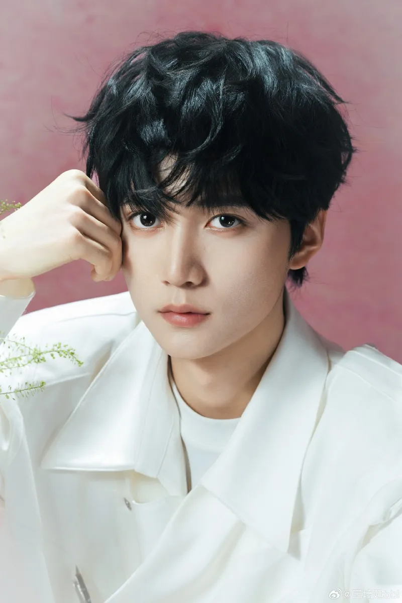 voh-top-10-soai-ca-phim-ngan-trung-quoc-co-luong-fan-dong-dao-9