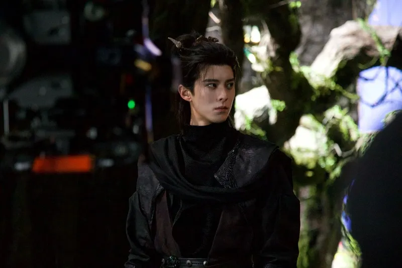 voh-tuong-mon-doc-hau-chot-vuong-hac-de-manh-tu-nghia-h-4