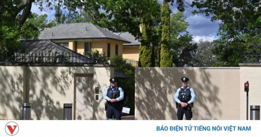 Thủ tướng Australia phải sơ tán vì nơi ở bị dọa đánh bom