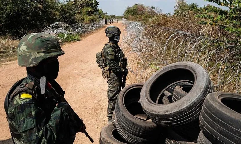 Thái Lan - Campuchia đấu súng phóng lựu qua biên giới