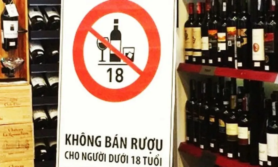 Mức phạt khi bán rượu, bia cho người dưới 18 tuổi