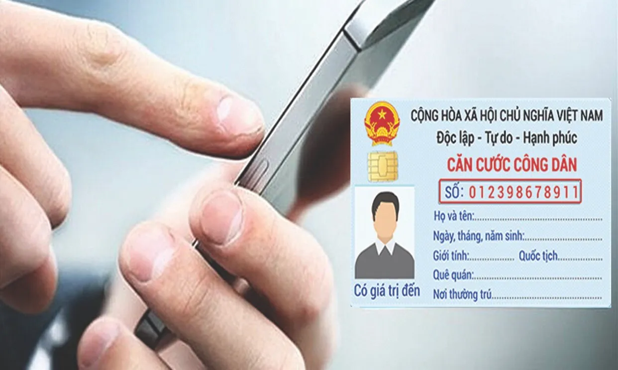 Công an cảnh báo về việc chụp ảnh căn cước đổi lấy quà tặng