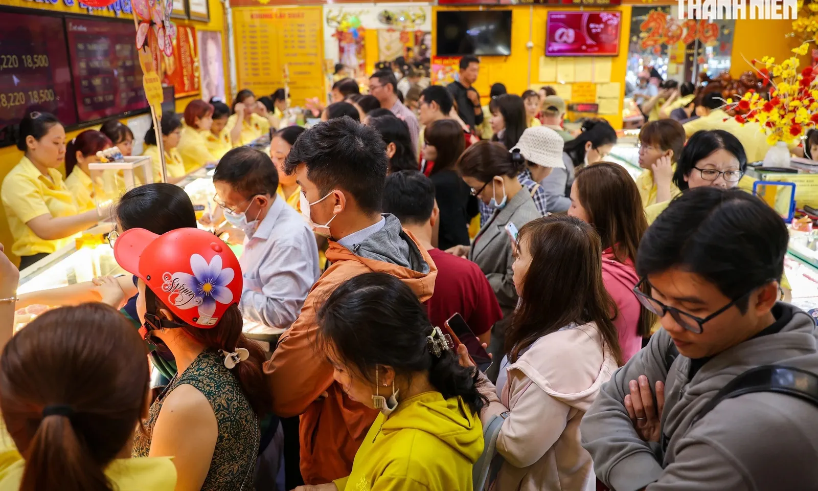 Cảnh báo lừa đảo mua vàng qua mạng ngày vía Thần Tài