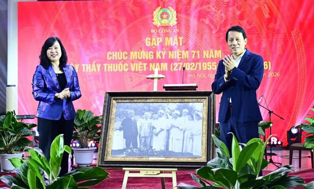 Tăng cường phối hợp giữa Bộ Công an và Bộ Y tế trong chăm sóc sức khỏe nhân dân