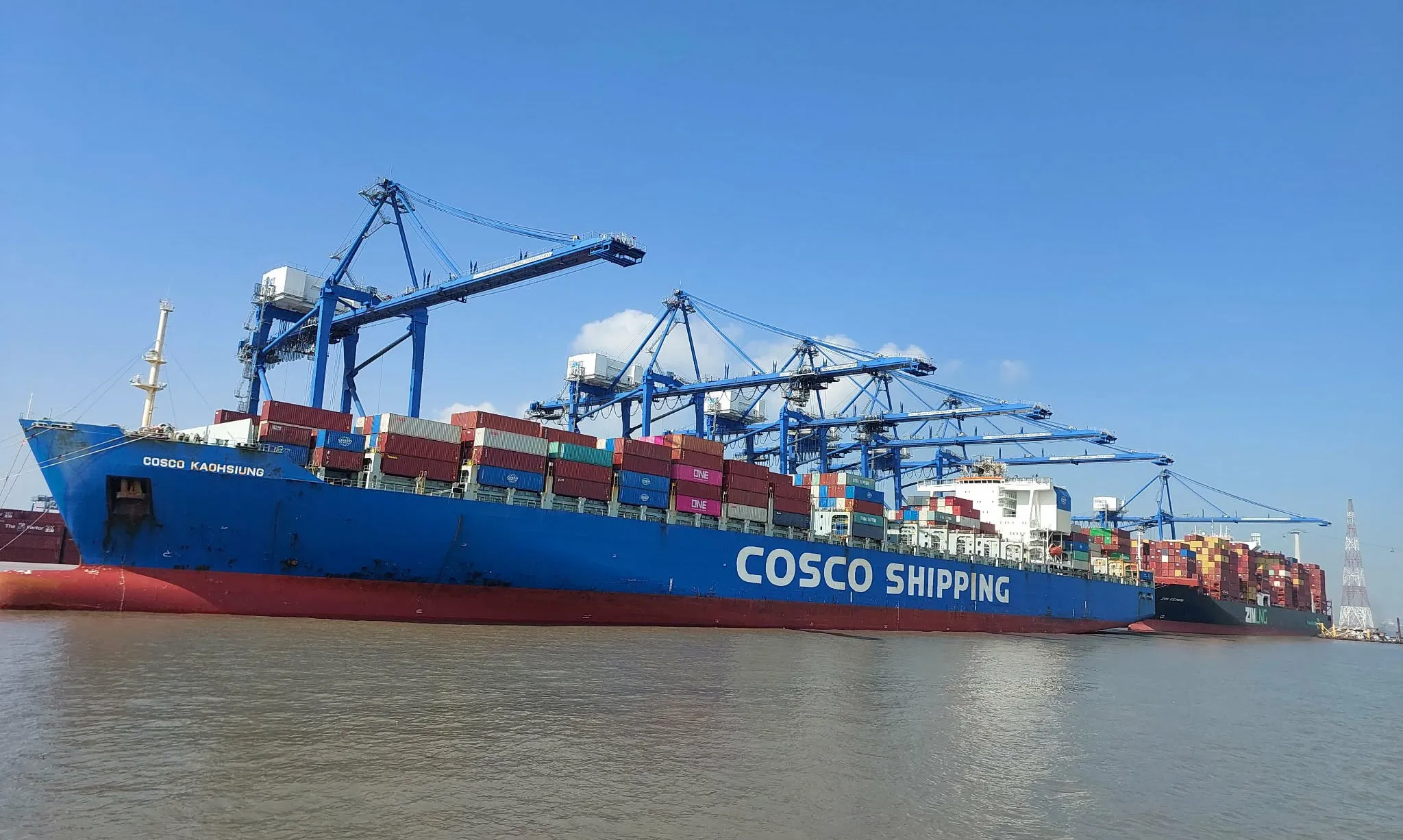 Đẩy nhanh đồng bộ hạ tầng, nâng hiệu quả khai thác cảng biển Hải Phòng