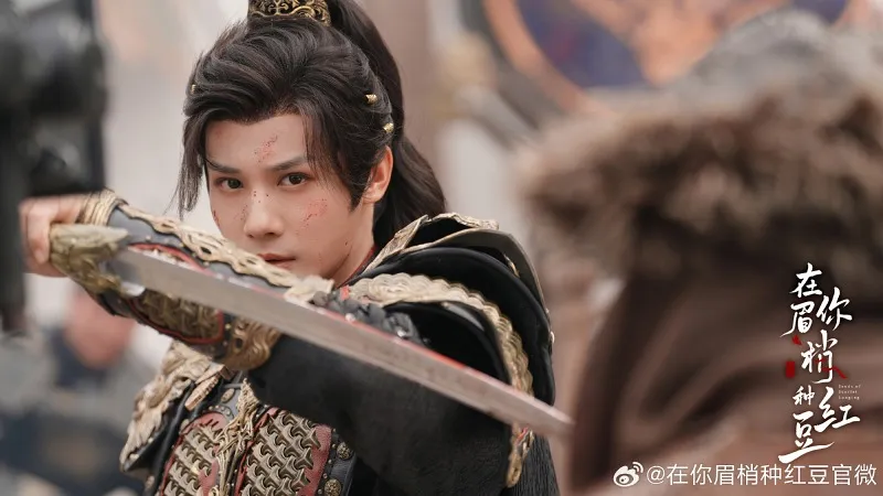 voh-review-dien-vien-trong-hong-dau-tren-chan-may-nang-17