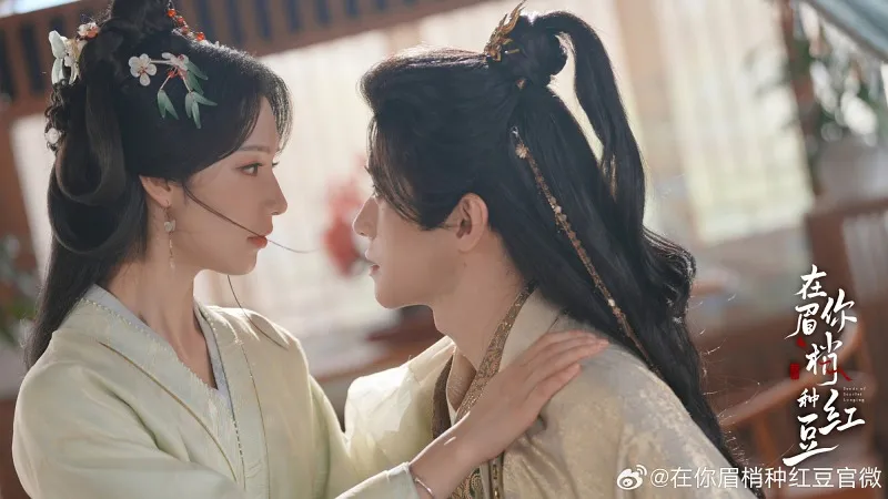 voh-review-dien-vien-trong-hong-dau-tren-chan-may-nang-6