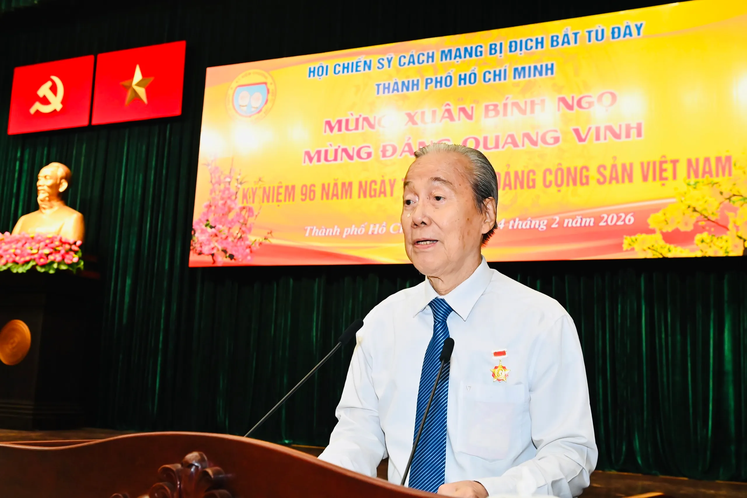 z7558960097306_14cf247c6e365c18843fd379a3dff862