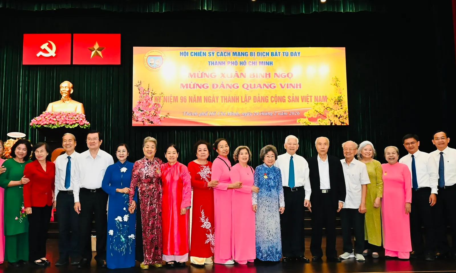 Sáng mãi niềm tin với Đảng từ những “địa ngục trần gian”