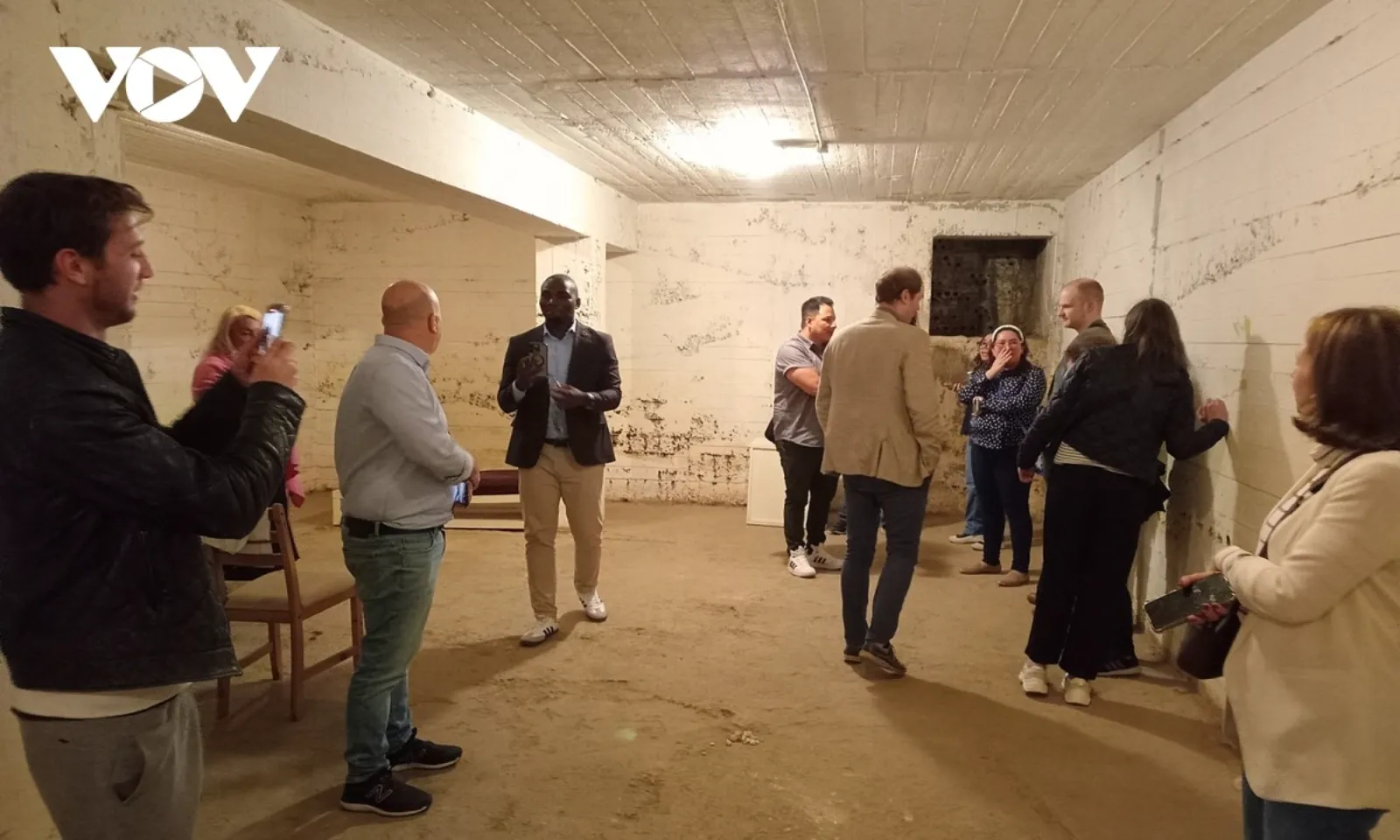 Israel đưa bệnh viện xuống hầm ngầm, sẵn sàng đối phó nguy cơ Iran đáp trả - Hình 1