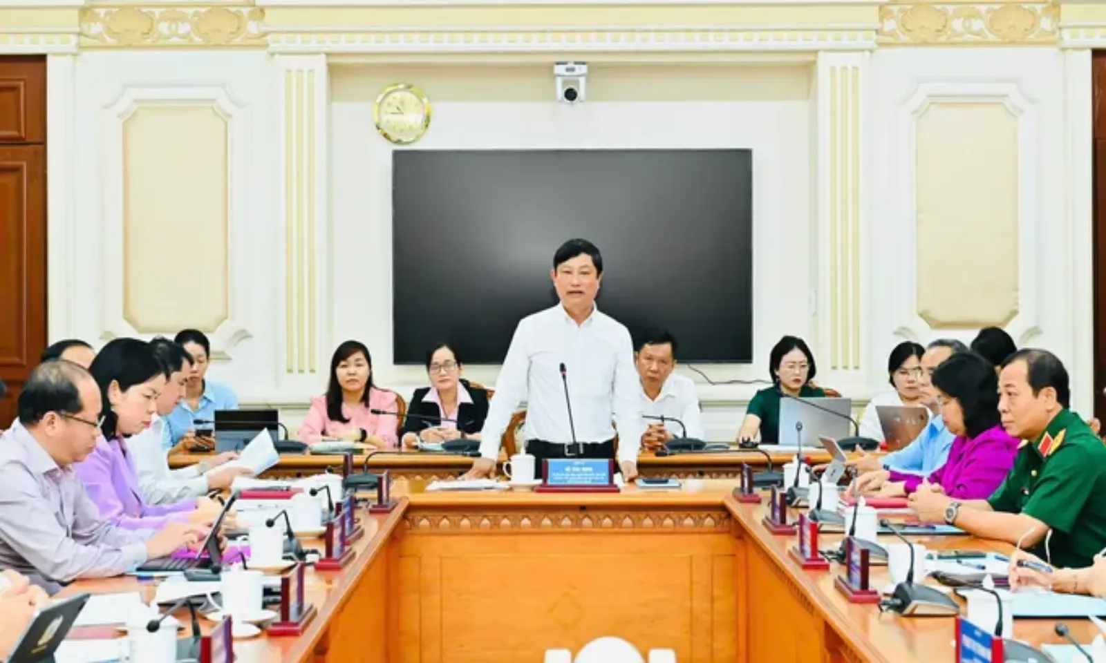 TPHCM kiện toàn Ủy ban bầu cử ĐBQH khóa XVI và HĐND nhiệm kỳ 2026-2031 – Hình 1