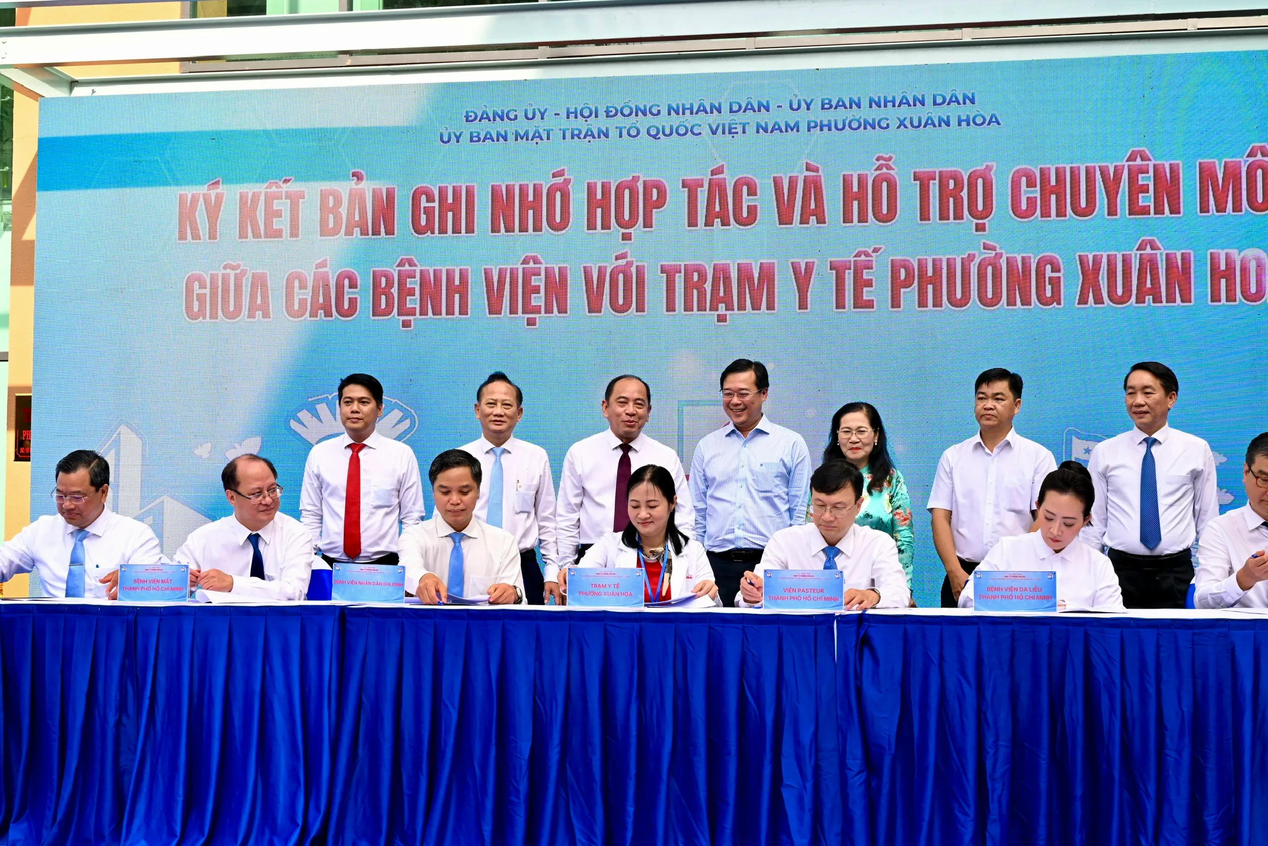 z7569266754461_27013f662ddcaaaa237dd40e514a87c4