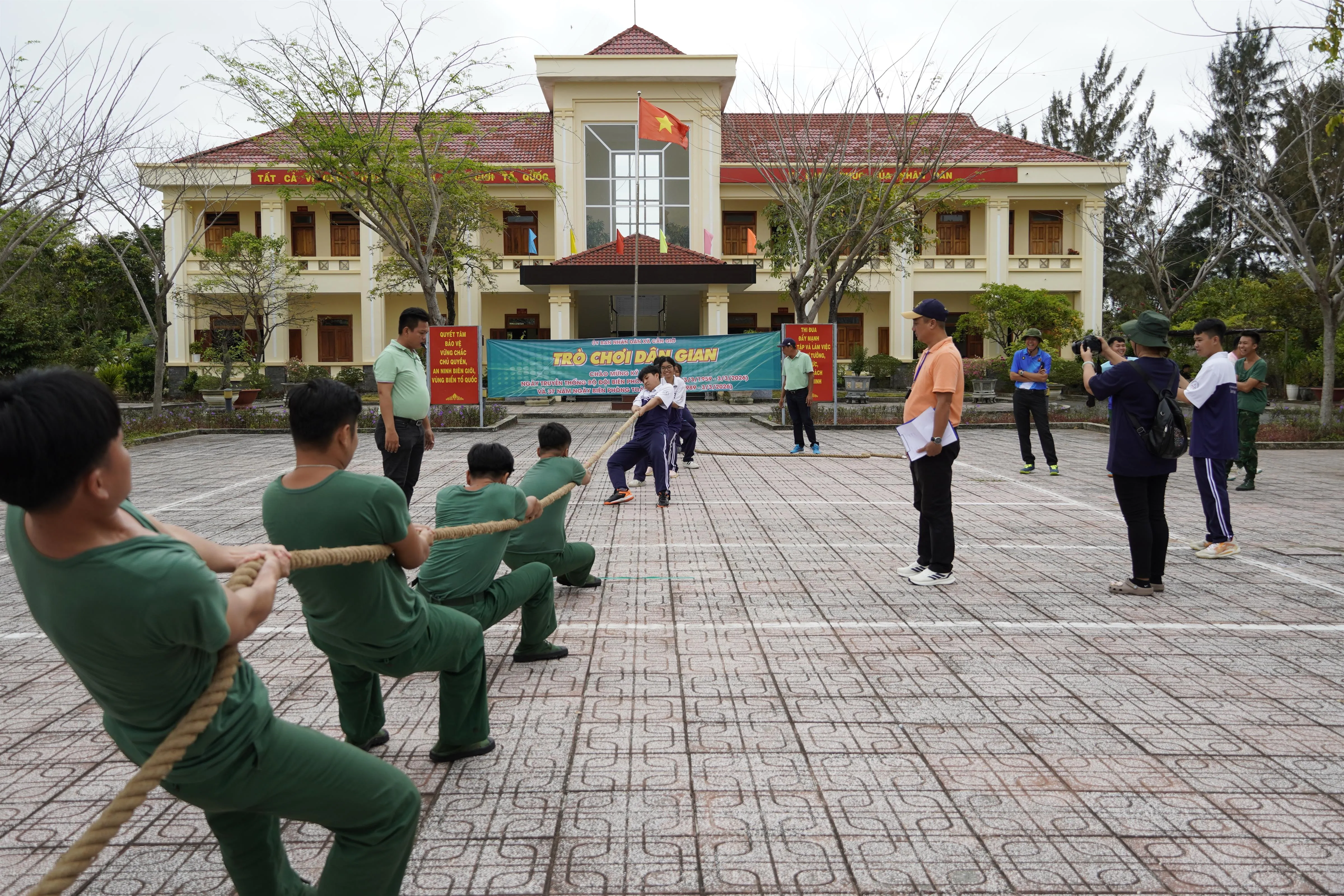 10. Hoạt động thể thao