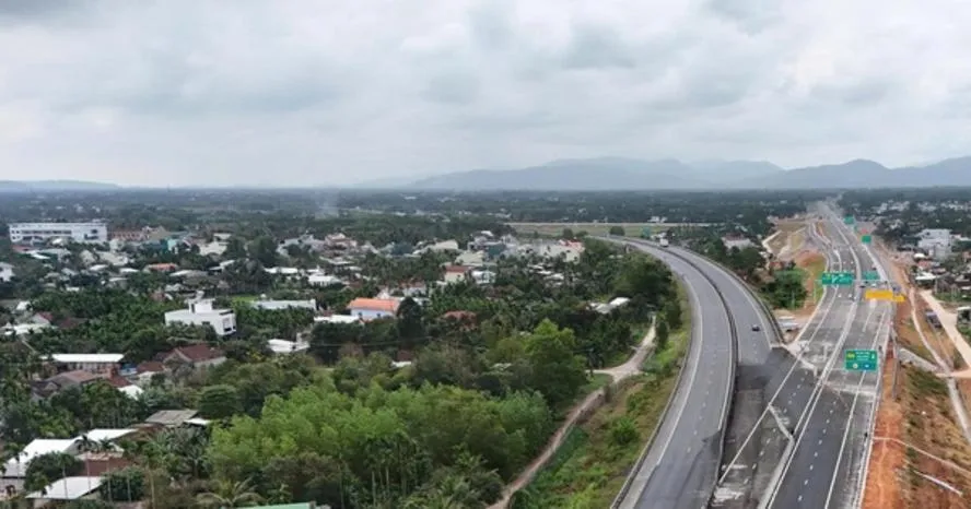 Quảng Ngãi đề xuất dịch chuyển vị trí xây dựng nhà ga đường sắt tốc độ cao