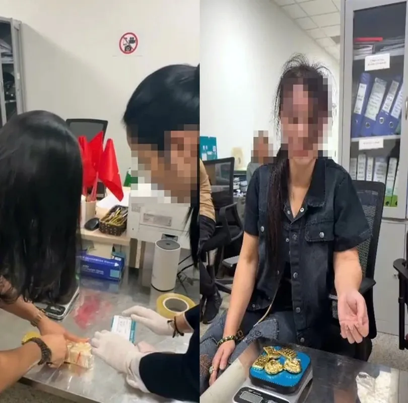 Kim loại nghi là vàng được các đối tượng cất giấu trong người. Ảnh CHQ