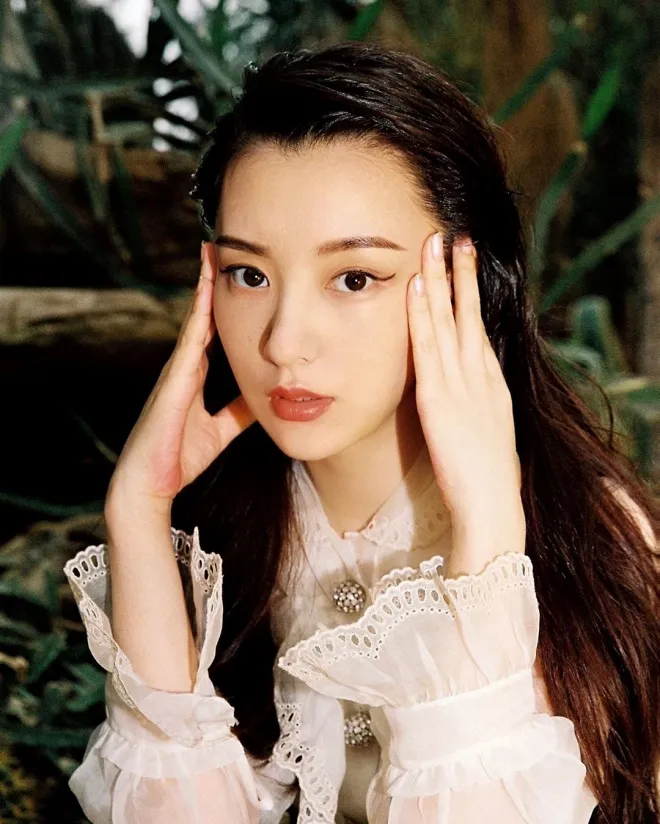 Người mẫu Phương Viện