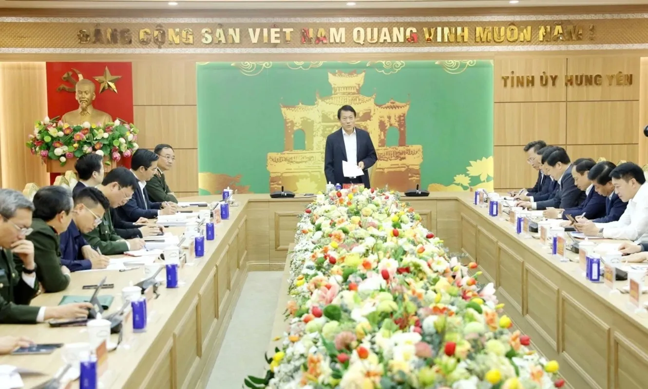 Bộ Chính trị kiểm tra, giám sát Ban Thường vụ Tỉnh ủy Hưng Yên