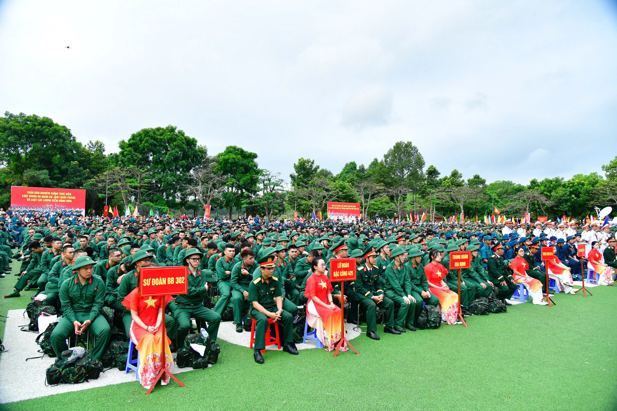 z7584633537800_6c57e8ba3b45ff47dab7dea569951849