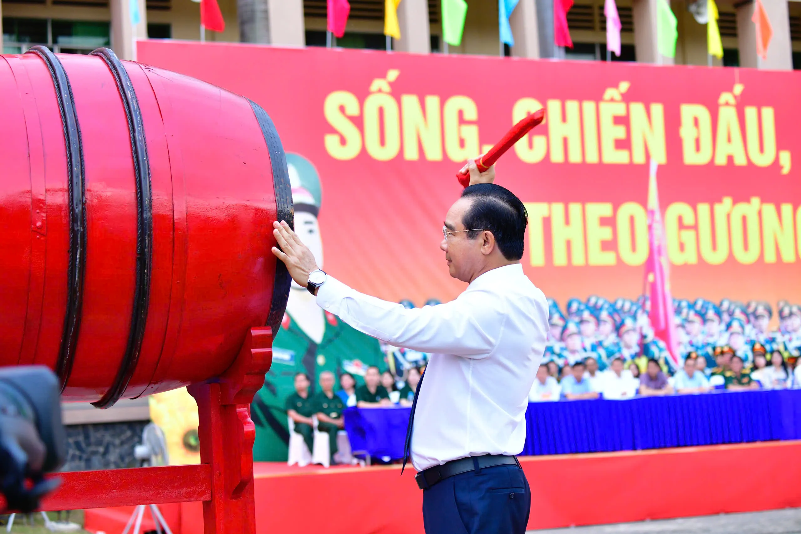 z7584633881640_b285438adb966bd84afad355199bba05