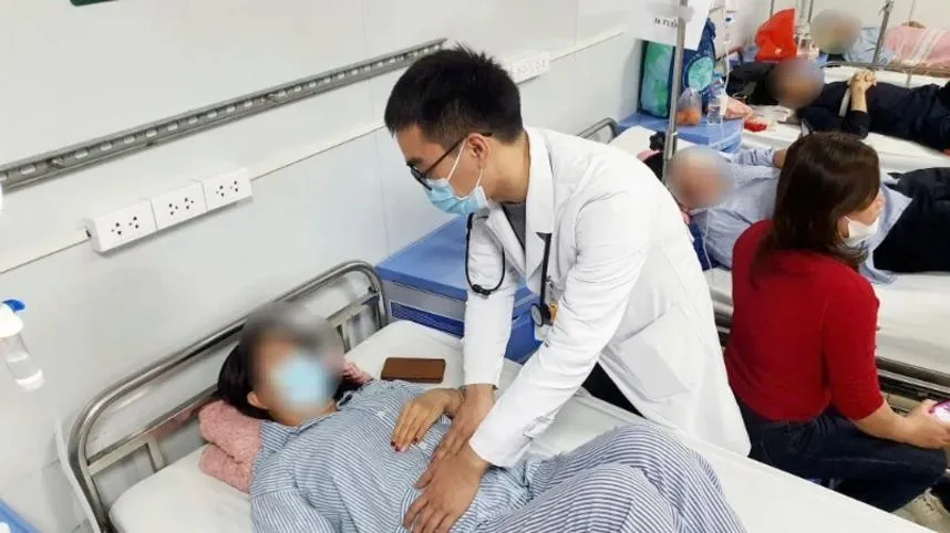 Ngộ độc thực phẩm tại Sơn La: 3 người nhập viện sau bữa trưa gia đình