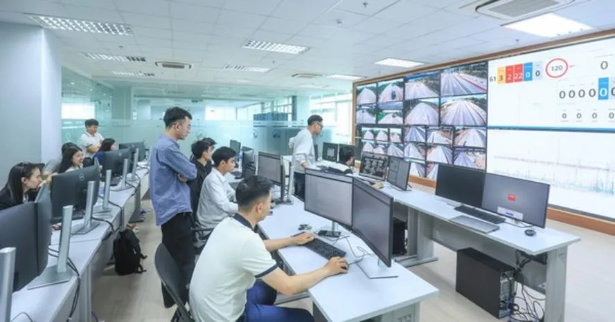 Khám phá “bộ não” giám sát thu phí cao tốc Bắc - Nam