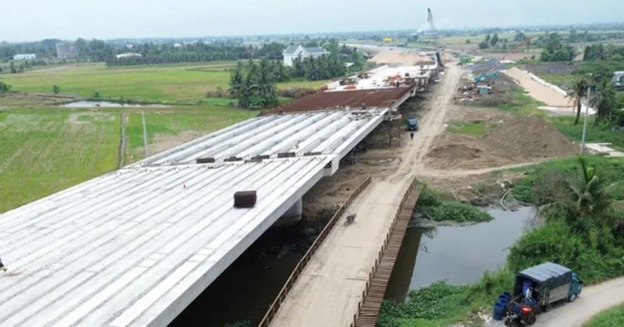 TP.HCM thúc tiến độ Vành đai 3 phía Tây, tăng tốc xử lý nền đất yếu