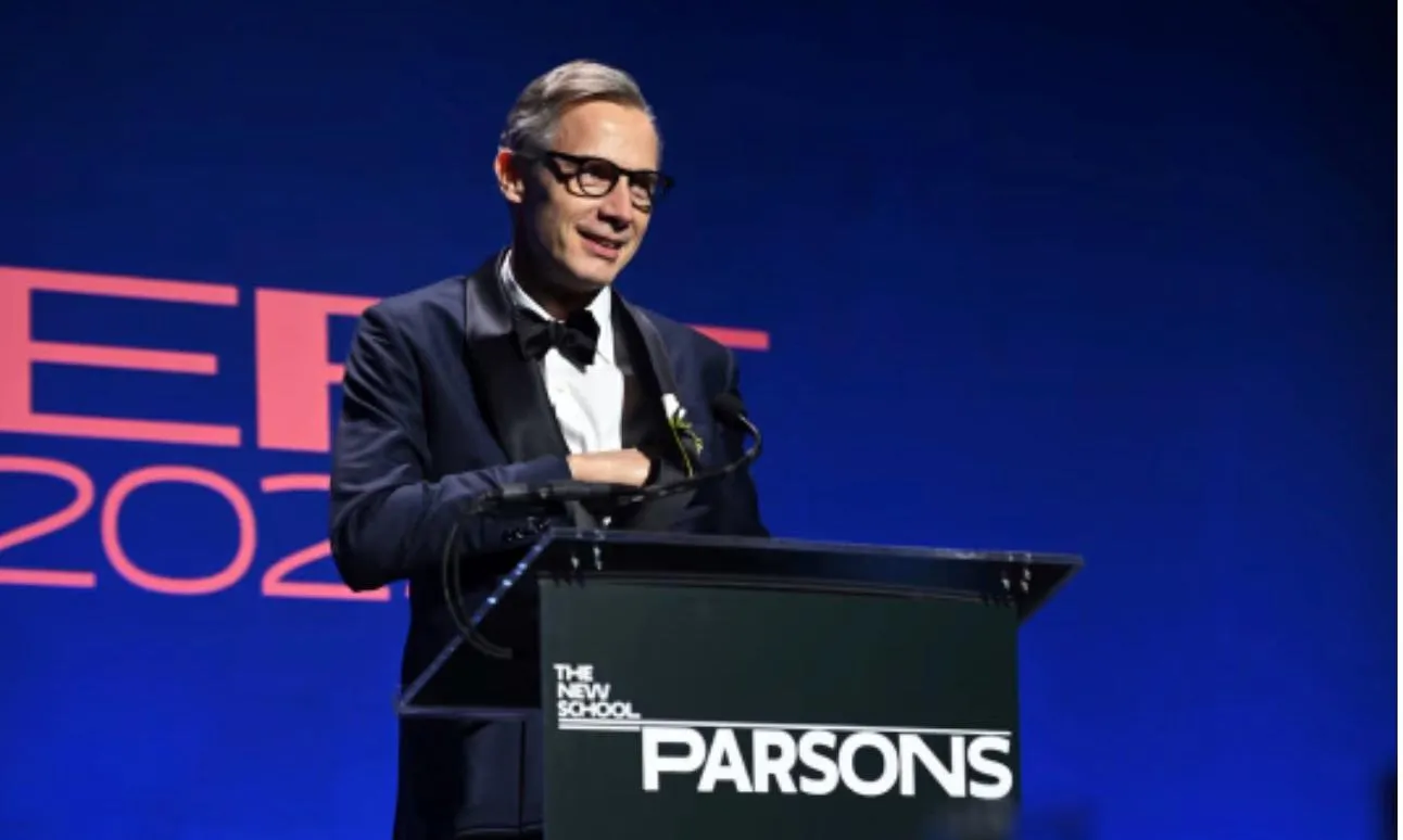 Chuỗi bán lẻ xa xỉ Saks đóng hàng loạt cửa hàng để tái cấu trúc