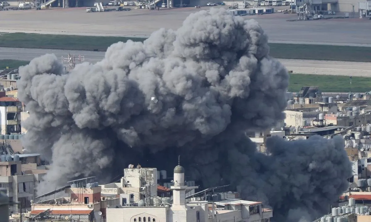 Israel tuyên bố phá hủy “siêu hầm ngầm” ở Tehran, Mỹ cảnh báo tăng mạnh không kích Iran