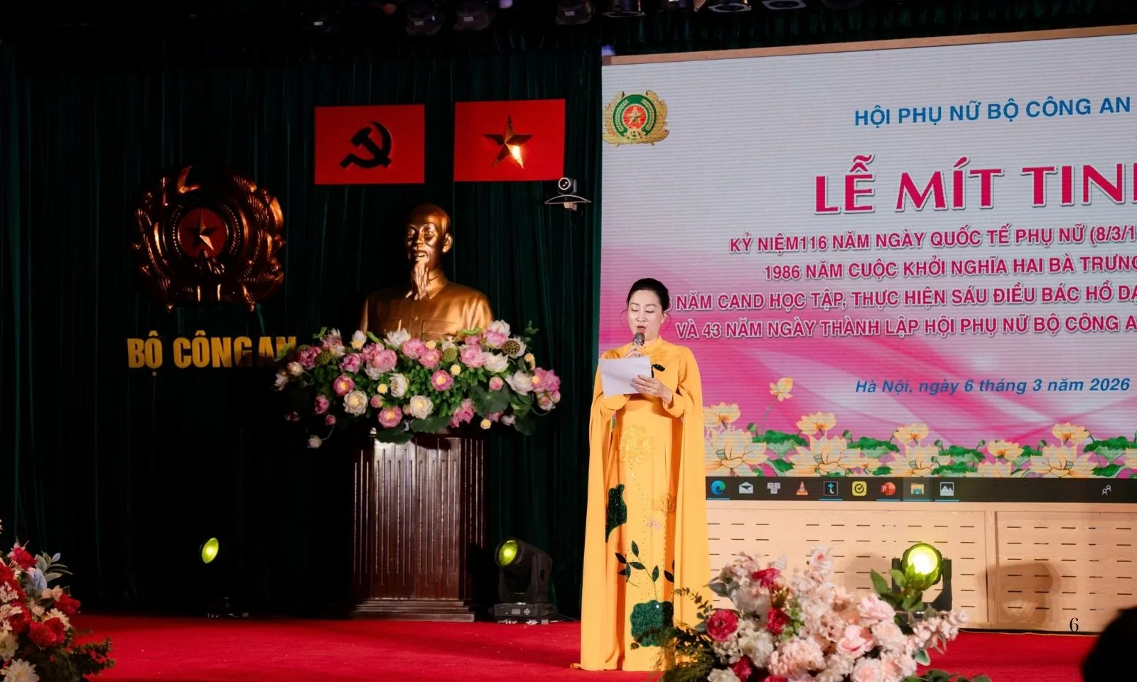 Tôn vinh vẻ đẹp các nữ công an qua bộ sưu tập Hương Thời Gian dịp 8/3