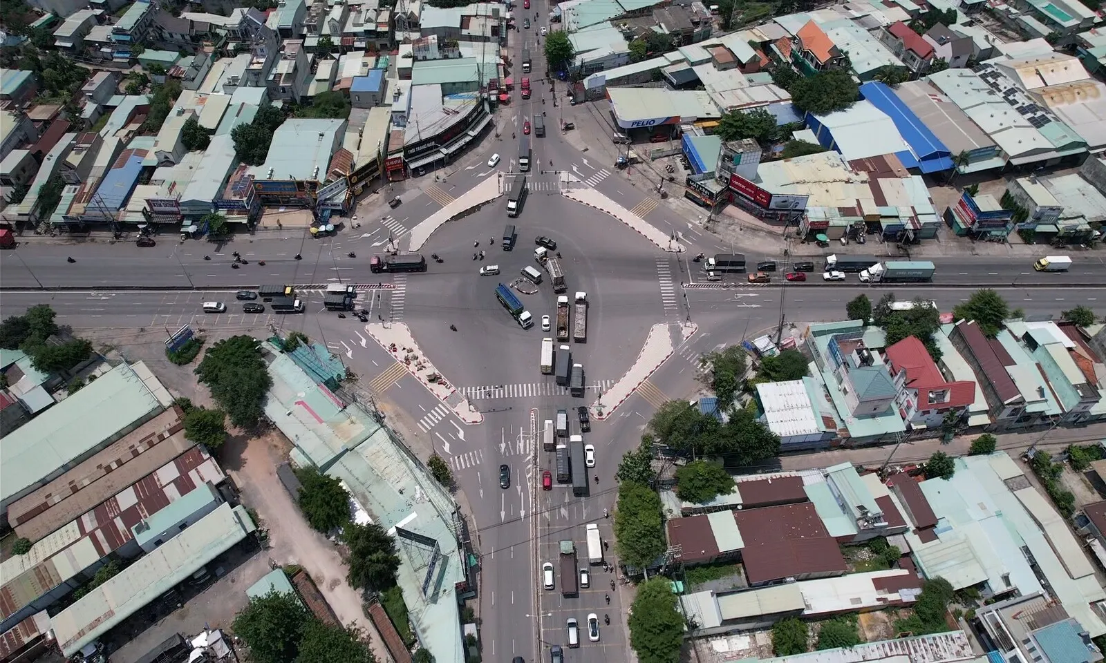 Cải tạo nút giao Cổng 11 để giảm ùn tắc – Hình 1